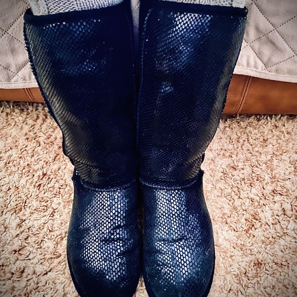 Ugg Classic Tall Black Sparkle Boots - Picture 16 of 16